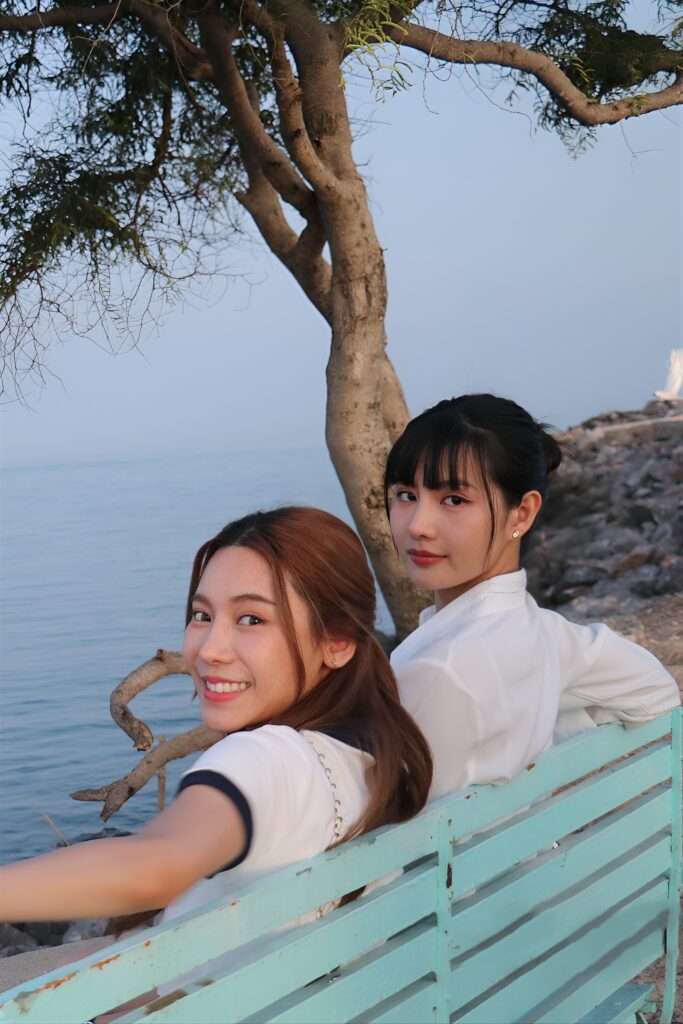 Actrices Grace y Oaey